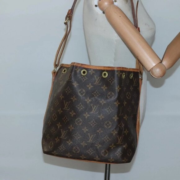 LOUIS VUITTON Monogram Petit Noe Shoulder Bag - Picture 15 of 16
